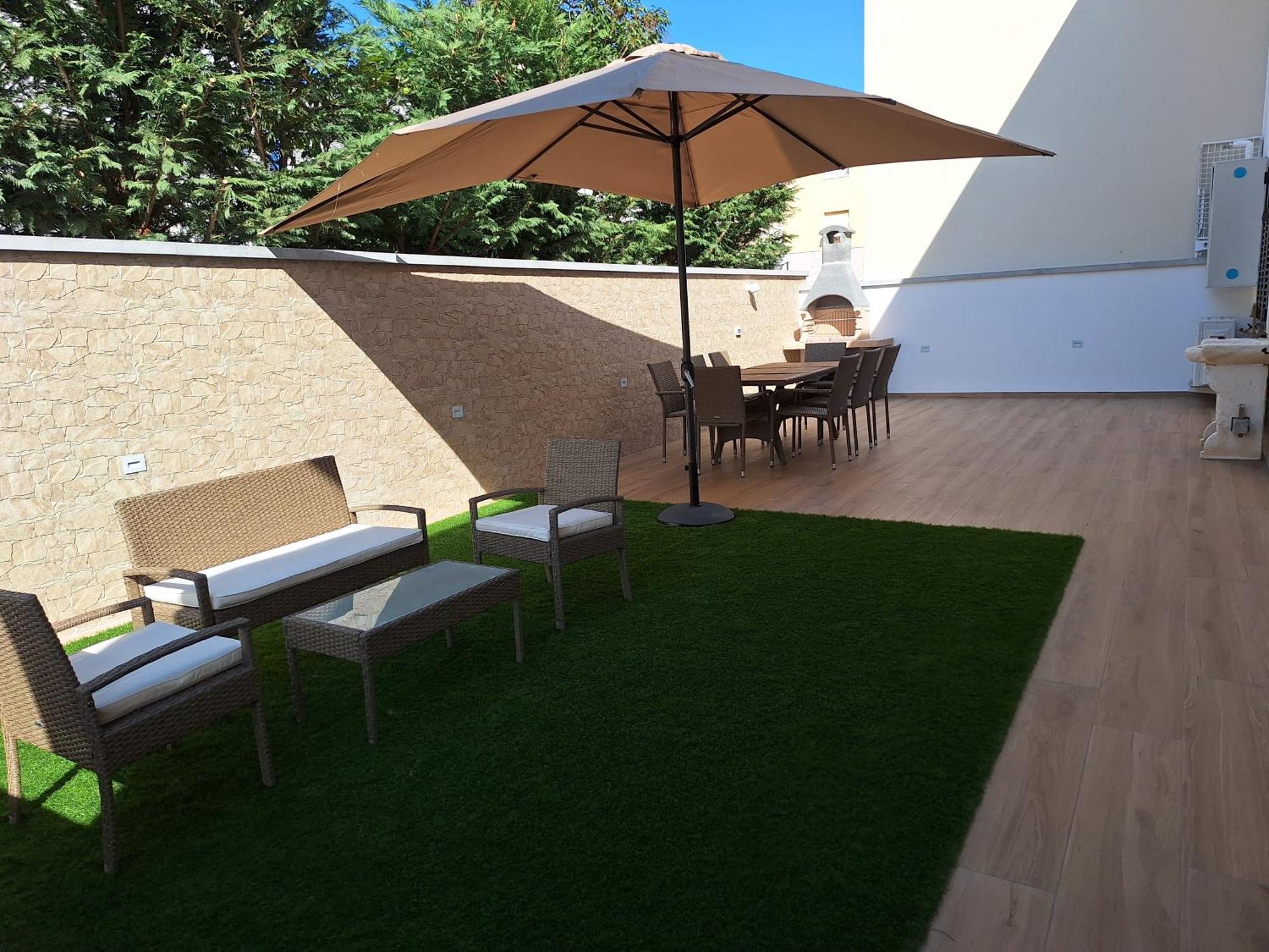 Dd House Family Holiday Apartment Cecina  Exterior foto